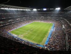 险胜引发热议！，德布劳内在TL比赛中刷新纪录全场沸腾不已